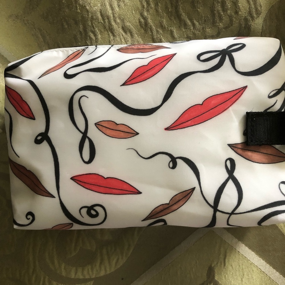 Mac makeup bag - Picture 2 of 2